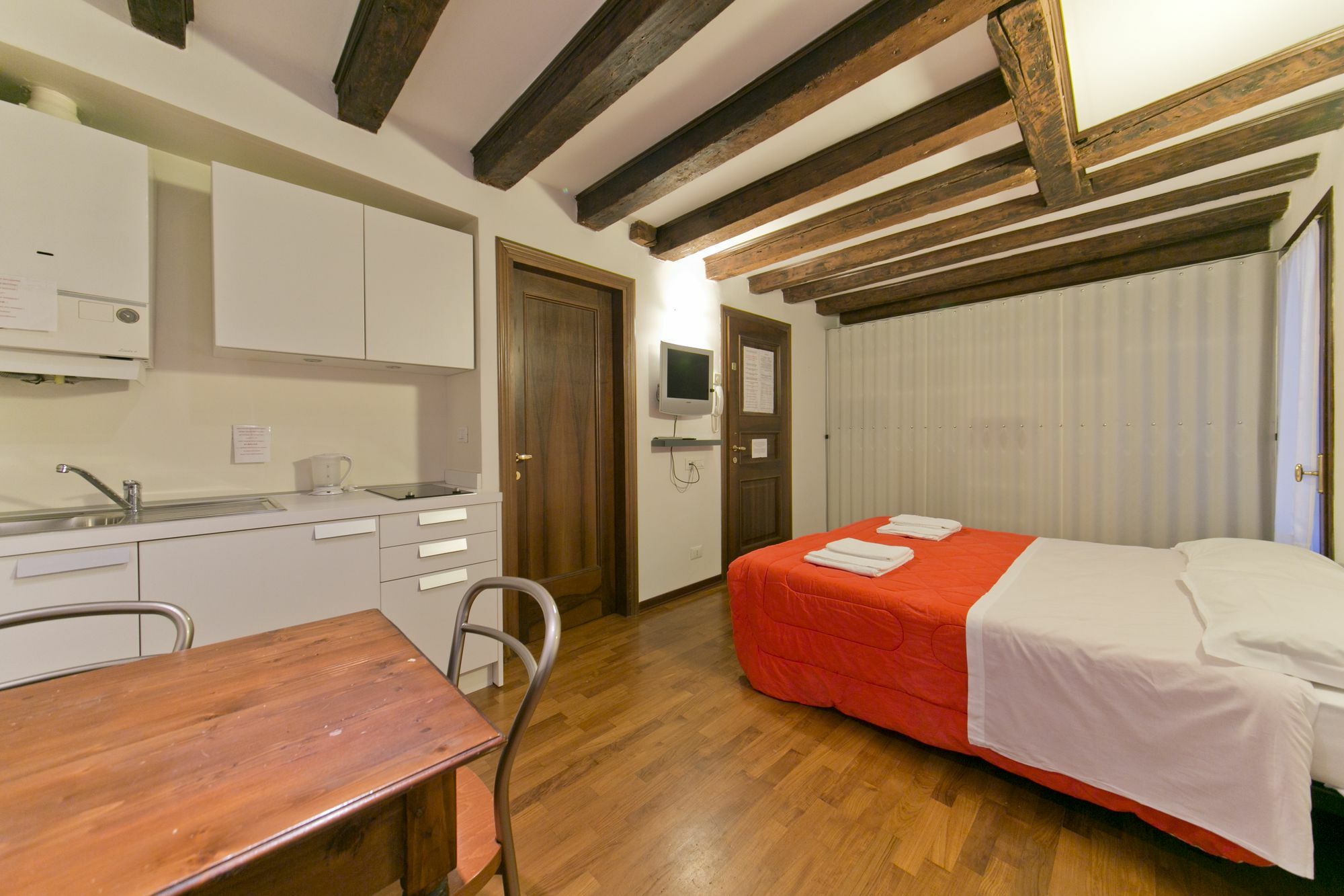 Wonderful Wi-fi Ac Apartament Wenecja